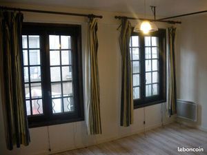 Grand studio plein centre sur le plateau