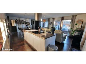 Maison T5 Plain-pied 130m2 sur terrain de 926m2