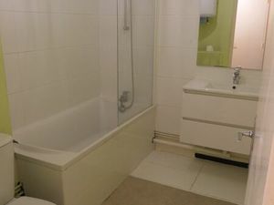 T1 bis pour étudiant proche hôpital Bretonneau  Fac médecine