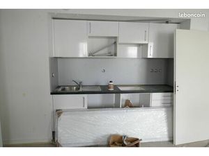 Quartier des Ramassiers Colomiers  T3 59m² une grande terrasse  1 place de parking