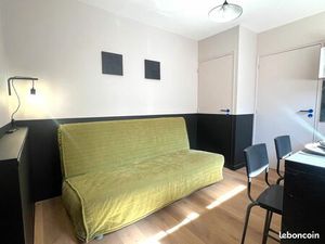 Studio  toutes charges comprises  centre ville de Dol de Bretagne