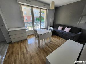 Loue F1 a la corchade