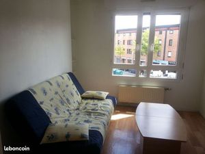 2 pièces meublé Evry cathédrale 790