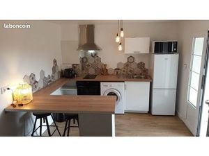 Grand studio meublé