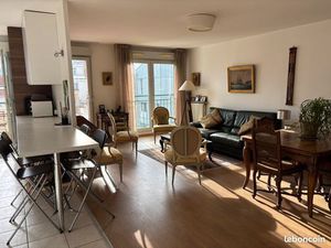 Appartement lumineux T4 91m² Confluence (avec terrasse et garage)