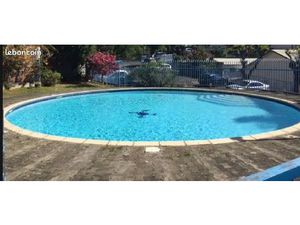Joli T1 Bis-T2 dans résidence sécurisée avec piscine à Ste Clotilde