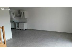 Maison avec terrain et garage sur Mèze