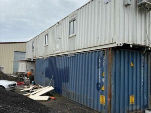 à vendre container aménagé 40 m2