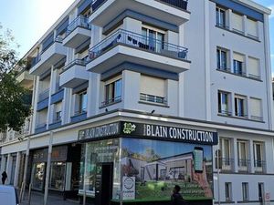 Local commercial / bureaux