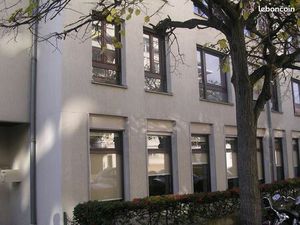 Location espace de bureaux Poissy proche RER