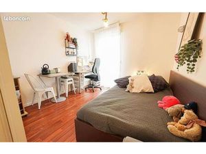 Studio 1 pièce 19 m²