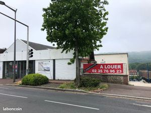Local commercial 940 m² DEVILLE LES ROUEN