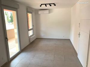 URGENT/ local profession libérale