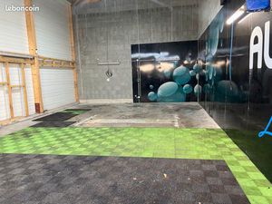 Local professionnel – Atelier partagé + bureau privatif – 75 m² – Saint-Herblain Atlantis