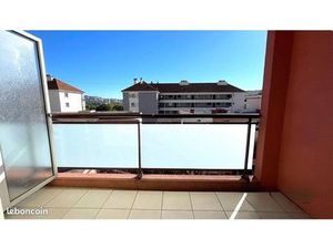 Location Studio Saint Laurent du var