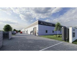 Local d'activité 149 m²