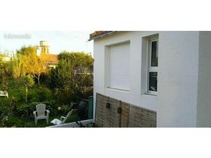 Terrain 100m du port