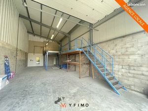 Local d'activité 178 m²