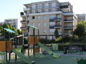 Magnifique T2 de 51 m2+balcon+garage proche Courier