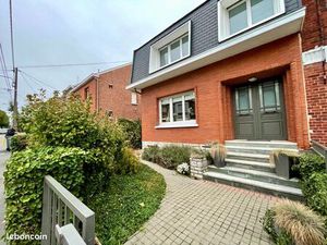 Maison semi individuelle 180 m2