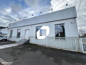 Local commercial 230 m²