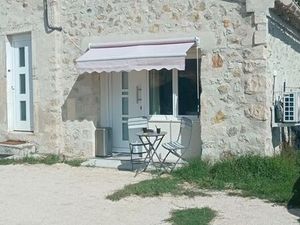 Studio meublé et équipé