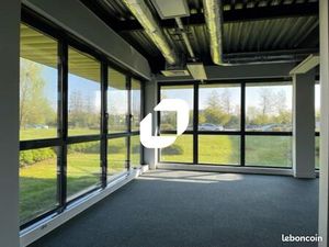 Bureau 2 260 m²