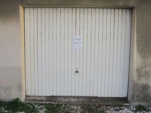 Garage dans copropriété  quartier Sainte-Anne