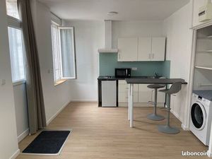 Studio bis meublé - électricité incluse