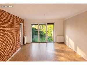 Maison familiale avec jardin - LAMBERSART