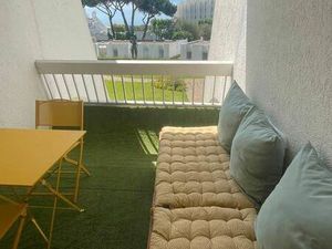 Studio meublé à louer – 6 mois – 80 m de la mer