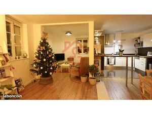 Cambrai duplex – 2 chambres et bureau