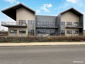 Local 370 m² Tourcoing