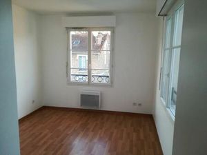 Location appartement 2 pièces 44 m² à Corbeil-Essonnes (91100)