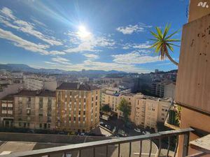 Vente Appartement 3 pièces à Marseille 6e (13006) : à vendre 3 pièces / 55m² Marseille 6e