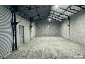 Entrepôt 175 m² Sécurisé - Proximité A1/A26