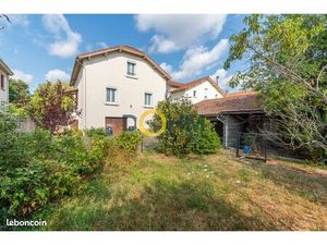 Maison 8 pièces 147 m²