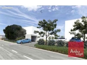 Local industriel 1 685 m²