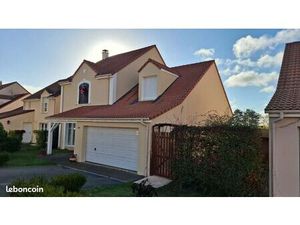 MAISON 7 PIÈCES 154m2