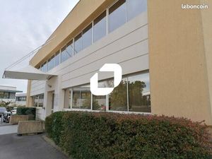 Bureaux 162 m²