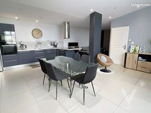 Appartement 4 pièces 98 m²