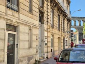 Local commercial ARCEAUX 33 m²