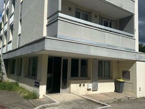 Local/Bureau de 92m carrés à vendre