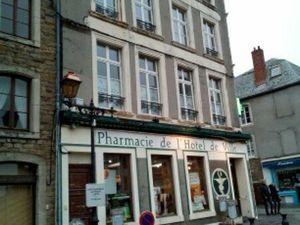 Pas de porte en vieille ville