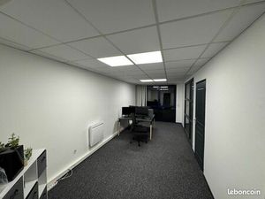 38m² de bureau en plein centre de Hem