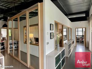 Bureaux 315 m²