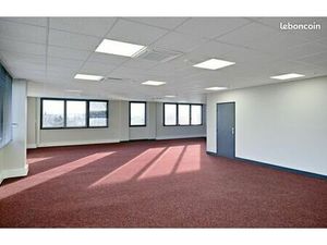Bureaux 40 m² Cergy