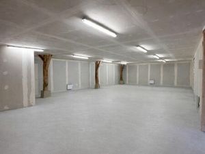 Bureaux 103 m² LE MESNIL-AUBRY