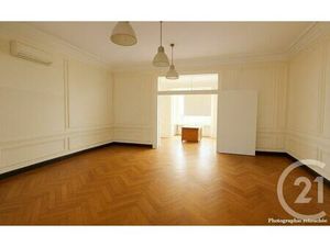 Appartement Local à vendre - 1 pièce - 55 67 m2 - Menton - 06 - PROVENCE-ALPES-COTE-D-AZUR