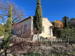 Luberon  Apt  Maison récente de plain pied avec jardin à louer en meublé